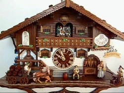Octoberfest Bavarian " Biergarten"  Beer maid Cuckoo Clock